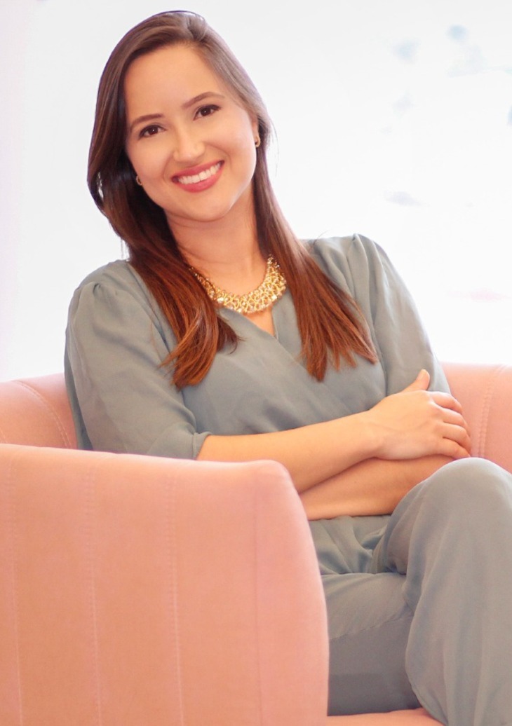 Dra. Janaiana Batista